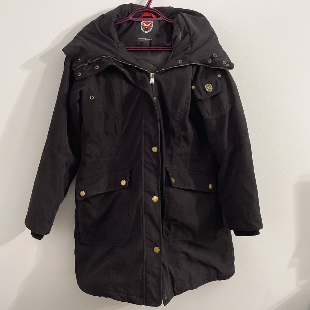 Heavy duty long coat for women size M